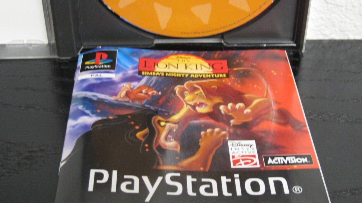 THE LION KING 7000th パフォーマンス記念バッジ 7000回 The Lion King Simba's Mighty Adventure PAL Import (Sony