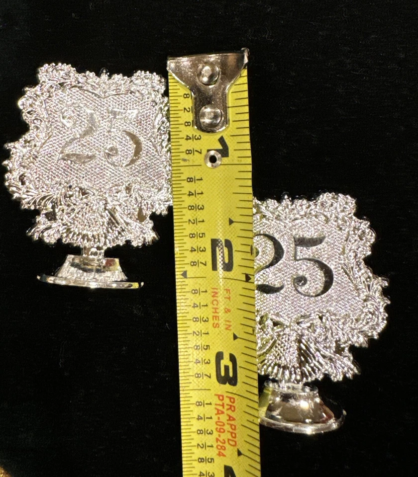 Lote de 2 decoraciones de cupcakes adorno pastel 25 aniversario boda plata de colección Nuevo de Lote Antiguo Foto 3 de 3