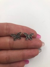Stunning Small STERLING SILVER Butterfly STUD EARRINGS E437
