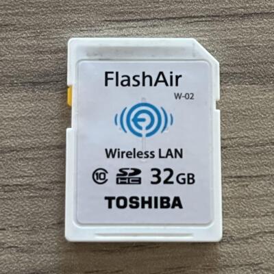 Toshiba FlashAir W-02 32GB SDHC Card Wireless LAN Class10 Toshiba FlashAir W-02 32GB SDHC Card Wireless LAN Class10