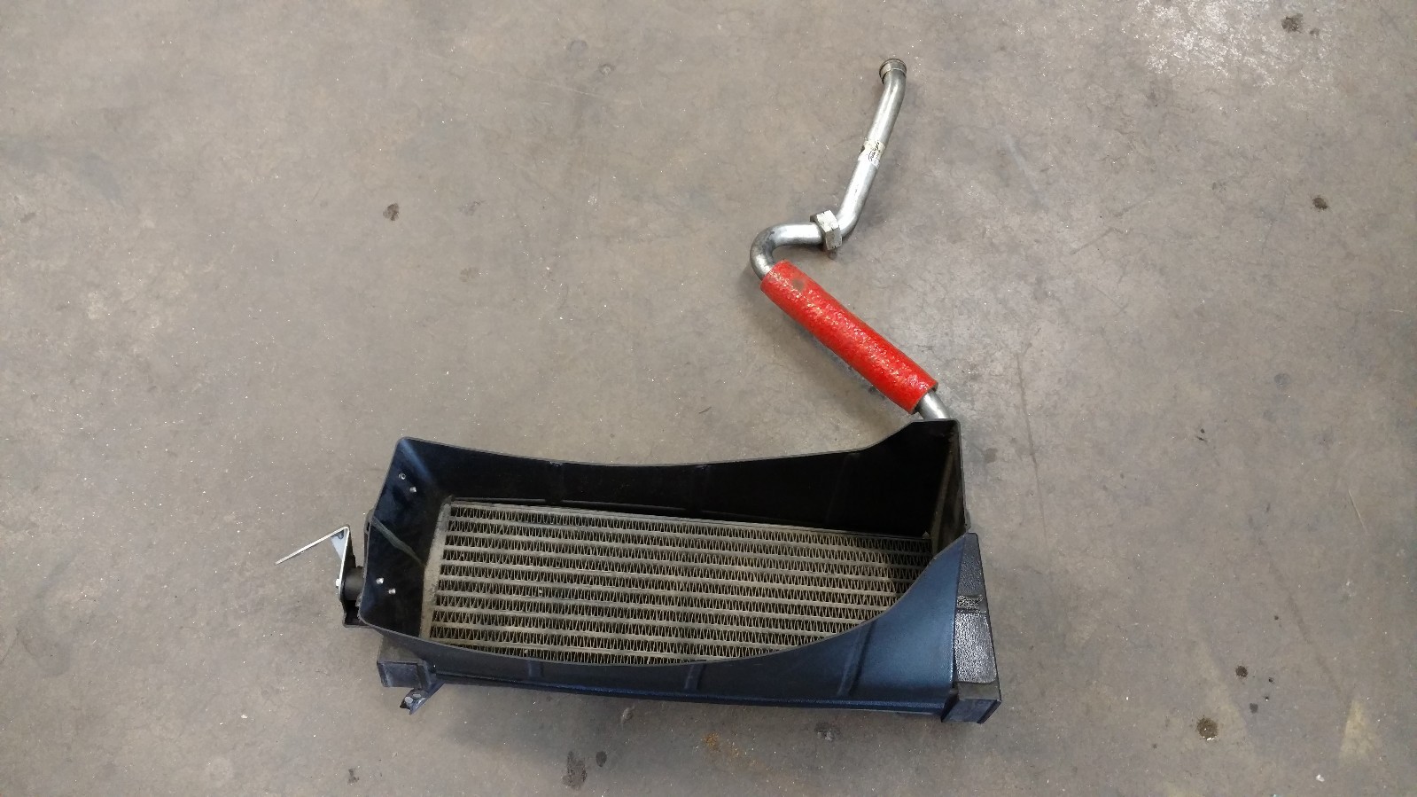 LAMBORGHINI GALLARDO LEFT HAND DRIVER SIDE OIL COOLER RADIATOR OEM 07L117015B