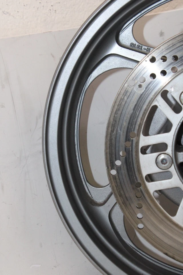 86-06 KAWASAKI CONCOURS 1000 ZG1000A OEM REAR BACK WHEEL RIM - Imagem 4 de 4