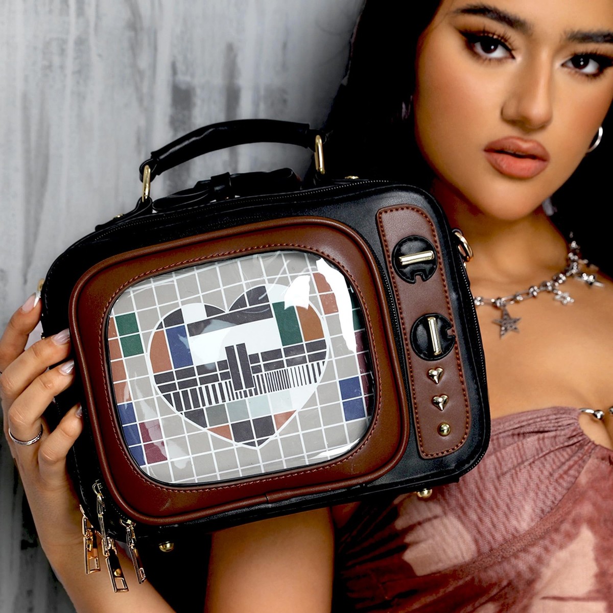 4706 Retro TV Shaped Ita Bag Pin Display Backpack Cute Pin Bag with 3 Retro TV Shaped Ita Bag Backpack Small Pin Display Purse  main image 4