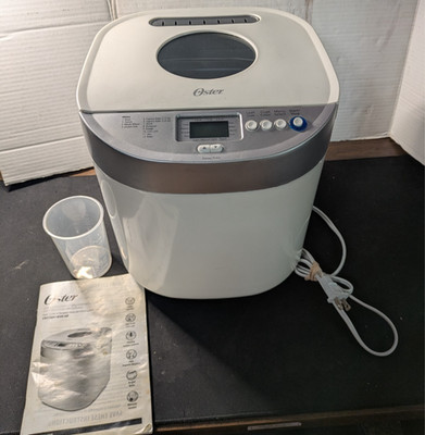Oster Bread Maker Express Bake White 2 lb Loaf Type BM-1 Model CKSTBRTW20