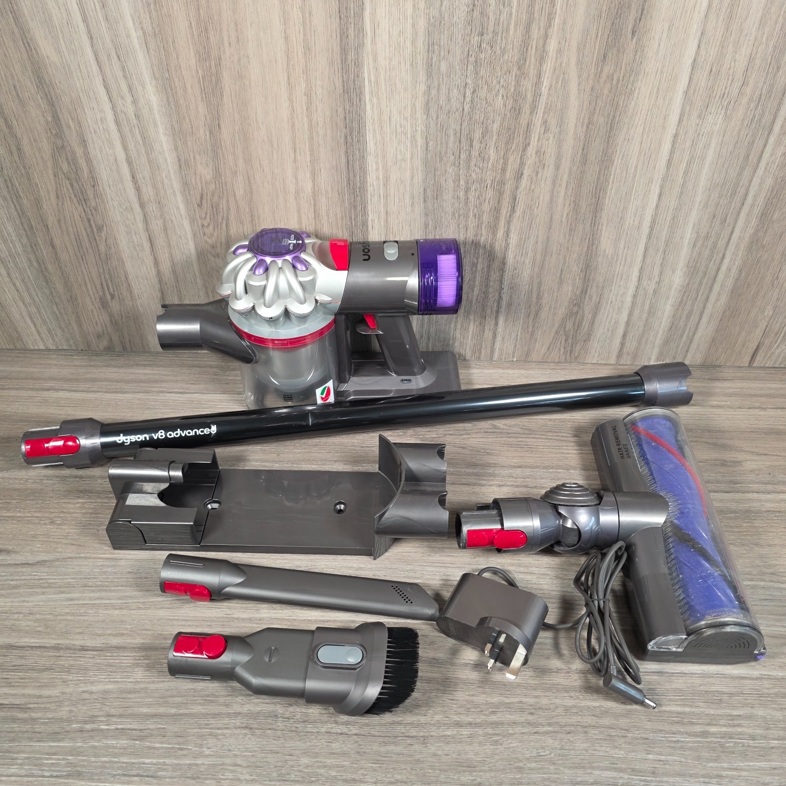 Dyson V8 Advanced SV25 Cordless Stick Vacuum Cleaner Motorbar Anti Tangle Tools
