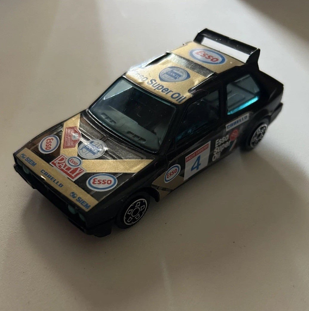 Lancia Delta S4