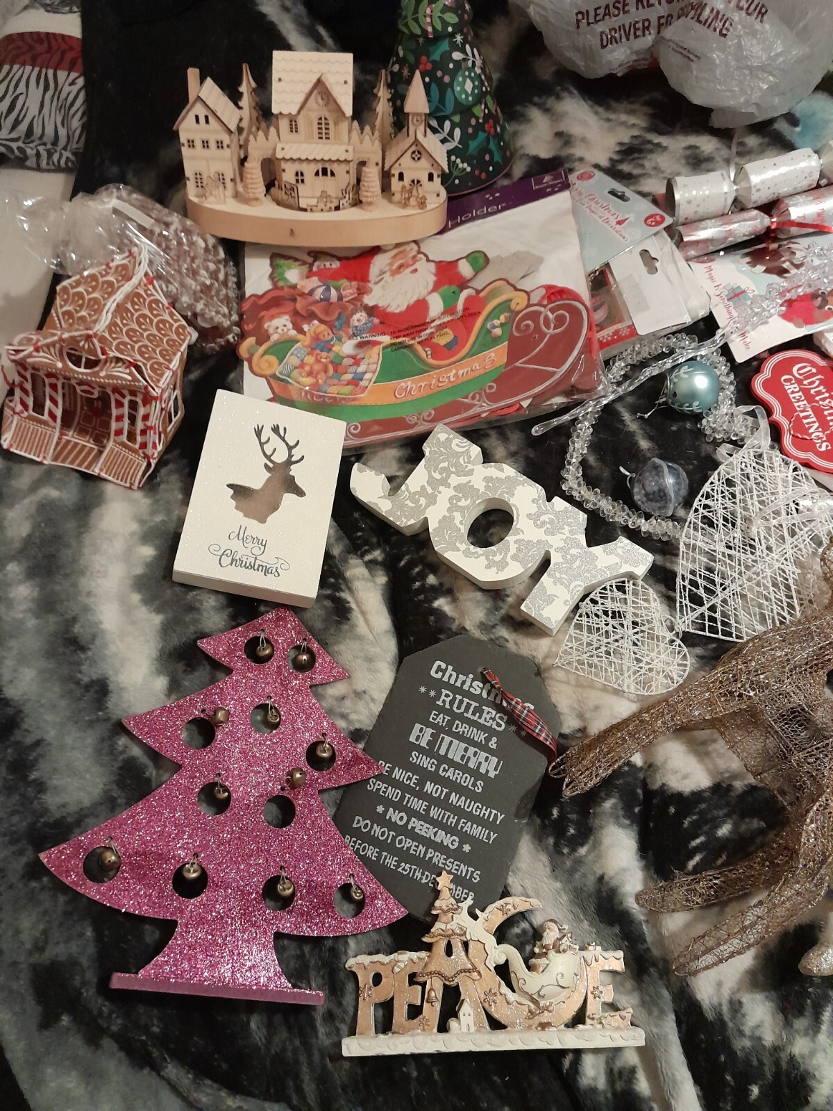 LARGE BUNDLE OF CHRISTMAS DECORATIONS eBay