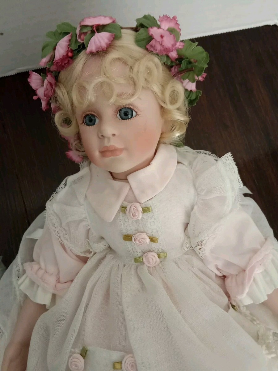 ヒルデガルトグンツェルドール Waltershäuser Doll Manufacture Hildegard Günzel Vinyl Doll