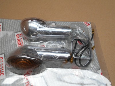 Shinyo Blinkerpaar Cateye 12 V H 21 M 10 Lang Chrom Getöntes Glas MM0492