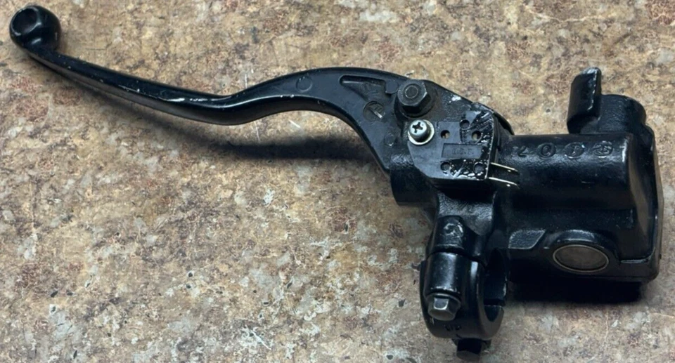 2011 Kawasaki Ninja EX250 EX 250 Special Right Brake Lever Master Cylinder F5 - Image 2 of 4