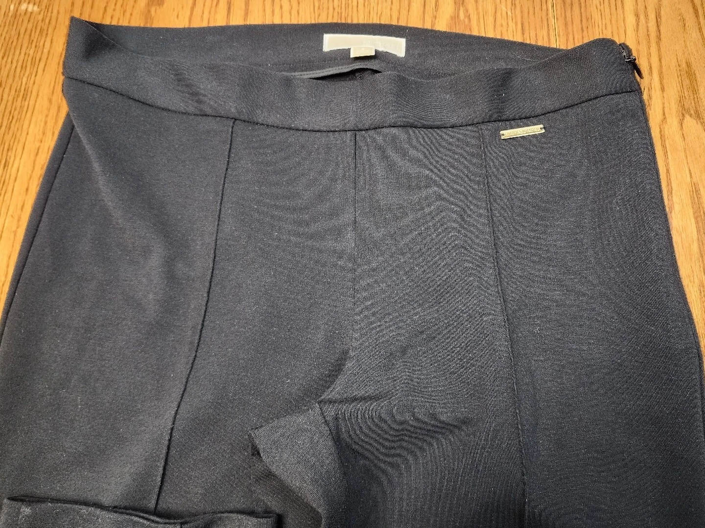 MICHAEL KORS PONTE PANTS BLACK SIZE 8  INSEAM 25"