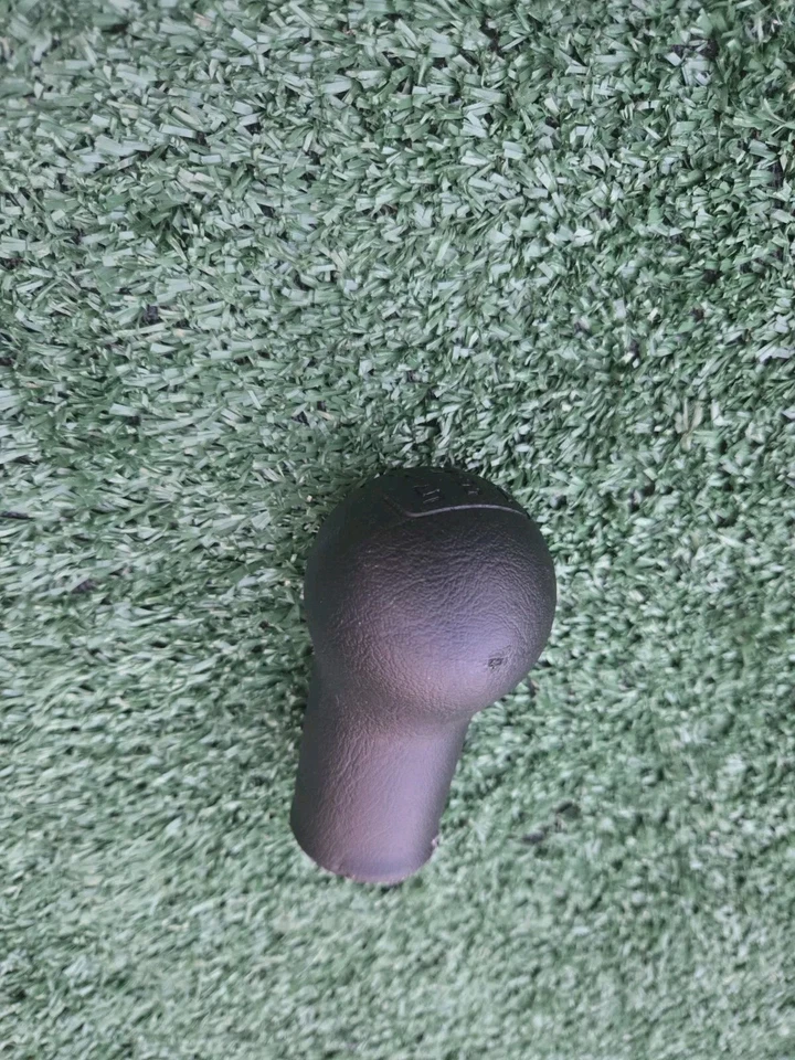 Ручка переключения передач Mitsubishi Eclipse 2000-2005 годов выпуска 5 скоростей ручное переключение передач от оригинального производителя 00-05 - Изображение 3 из 4