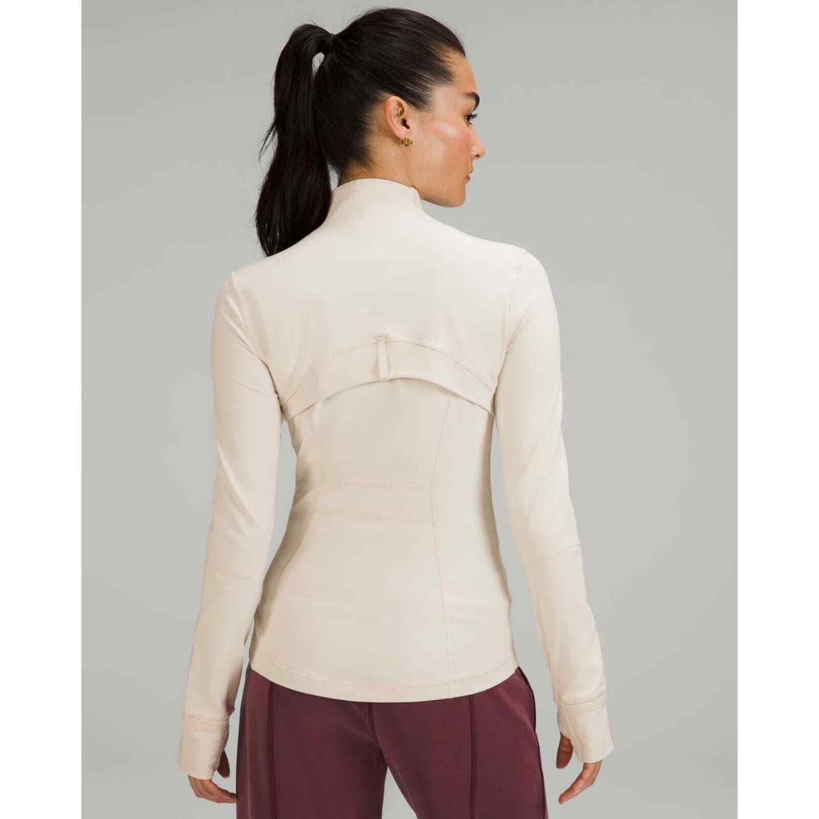 Lululemon Define Jacket in White Opal, Size 4 - Luon Fabric image 2