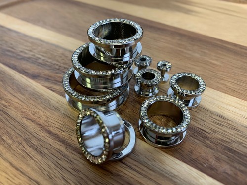 PAIR Epoxy over CZ Gem Rim Tunnels Plugs 316L Surgical Steel Screw Fit Gauges - 第 5/6 張圖片
