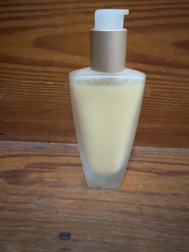 Estee Lauder Dazzling Silver 3,4 oz lozione corpo fuori produzione completa al 90% - Foto 3 di 5