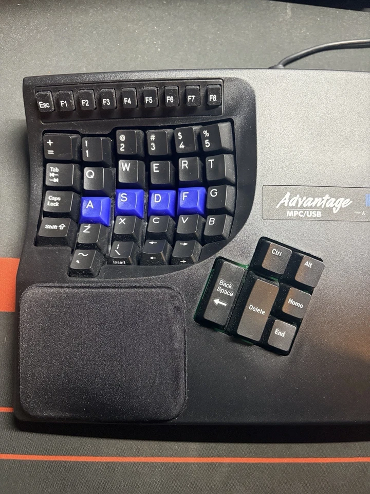 Kinesis Advantage Keyboard KB500 USB Black Ergonomic Keyboard Only - Image 3 of 4
