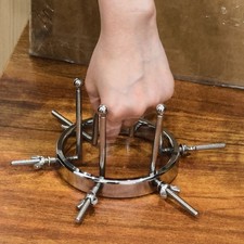 Frauen Spreader Vaginal Spekulum Befestigt Keuschheit Gerät Dilatator Bein Offen