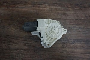 Audi Q5 8R A4 8K A5 8T A6 4G Fensterhebermotor vorne links 8K0959801B