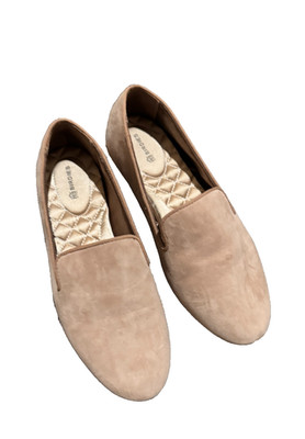Birdies Starling Shoes  size 7.5 Beige Loafers Slip On flats great condition