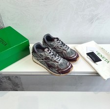 Bottega Veneta Men’s Lace-Up Low Top Athletic Sneakers