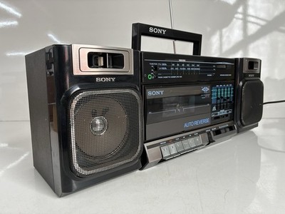 Vintage Sony CFS-1010 Boombox Radio- Removable Speaker -