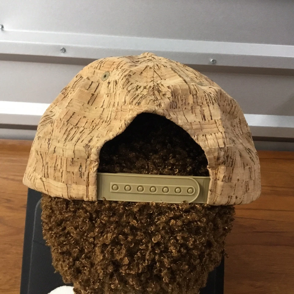 Gorra de béisbol Zephyr Korbel champán corcho a presión muestra poliéster ajustable Foto 4 de 4