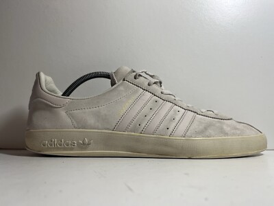 ADIDAS BROOMFIELD BEIGE SUEDE TRAINERS SIZE UK