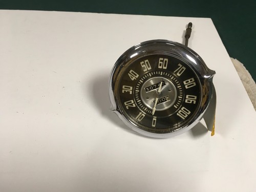 1941 Cadillac Speedometer Beautifully Restored - Picture 2 of 4