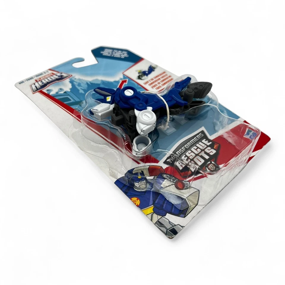 Transformers Growl K-9 Rescue Bot from Hasbro Griffin Rock Police Station K9 Dog - Image 3 of 4