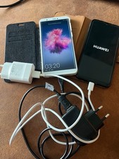 Huawei P Smart, 64GB - Blau - Smartphone und Huawei P Smart FIG-LX1 32GB Gold