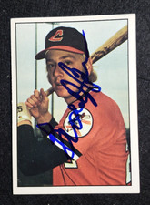 SIGNED BUDDY BELL 1975 SSPC CARD #517 - INDIANS