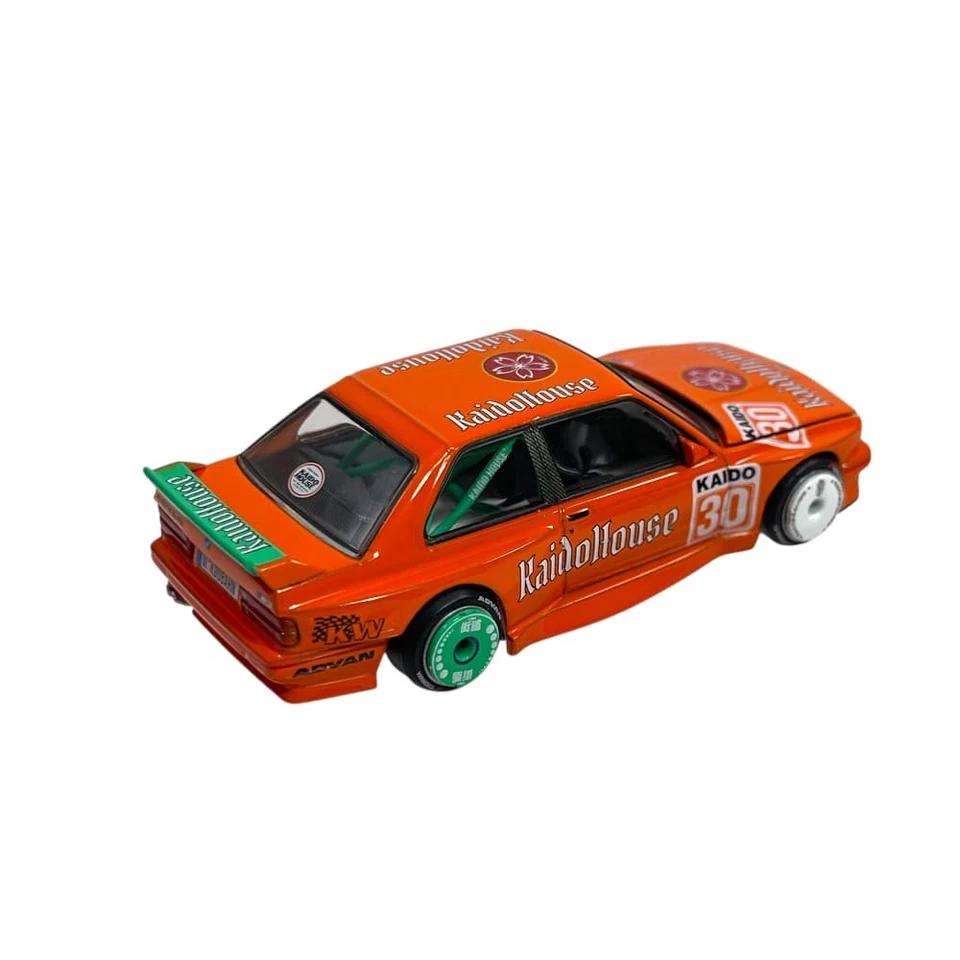Modellino Auto KaidoHouse 1/64 BMW M3 (E30) KAIDOHAUS V1 1989 #30 - Immagine 2 di 4