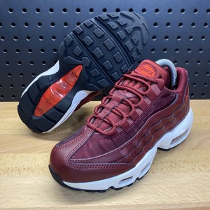 maroon air max 95