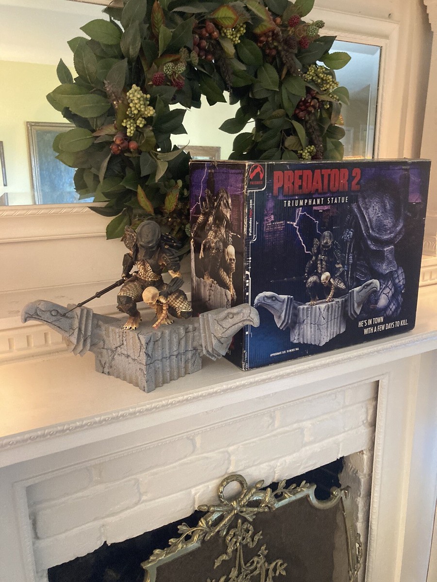 Predator 2 Triumphant Statue Palisades | eBay