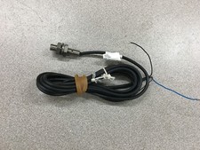 NEW NO BOX ALLEN-BRADLEY PROXIMITY SENSOR 871C-D1NP8-E2 SERIES A
