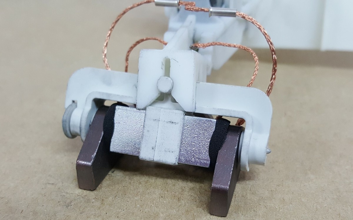 Vhbw 2x Kohlebürste Kompatibel Mit Miele T87 T8725 Produktbild-Vorschau 2