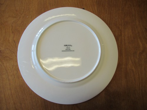 Mikasa Bone China TRELLIS WHITE Dinner Plate 11" 1 ea 7 available - Picture 2 of 12