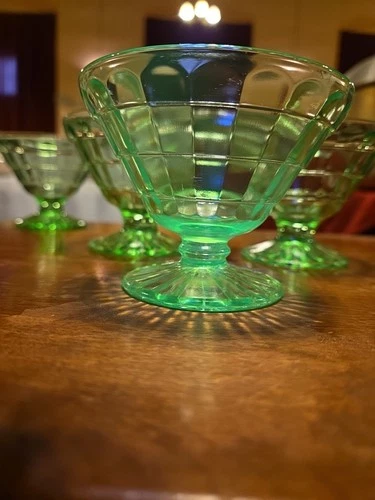 VTG 1929-1933 Block Optic Uranium/Vaseline Glass Sherbet/Dessert Dish Set/3