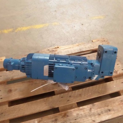 Mannesmann Demag Getriebemotor GDH 100 D2/1012 + AF06-M-01-35-1 + TDP 0,2 LT-4 G