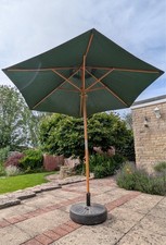 Nova Dominica 2.5m Round Wooden Pulley Operated Garden Parasol