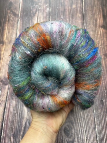 Hand Carded Scrappy Art Batt. Mixed Scraps Fibre Blend For Spinning Felting 43 - Picture 1 of 9