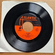 CHIC Le Freak/Savoir Faire SOUL 45 7" Record Vinyl Atlantic Records