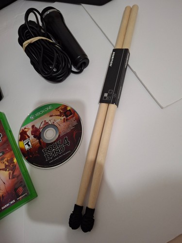 Xbox One Rock Band 4 Bundle Drums + sticks, Guitar, Microphone, Game - Tested - Picture 8 of 8