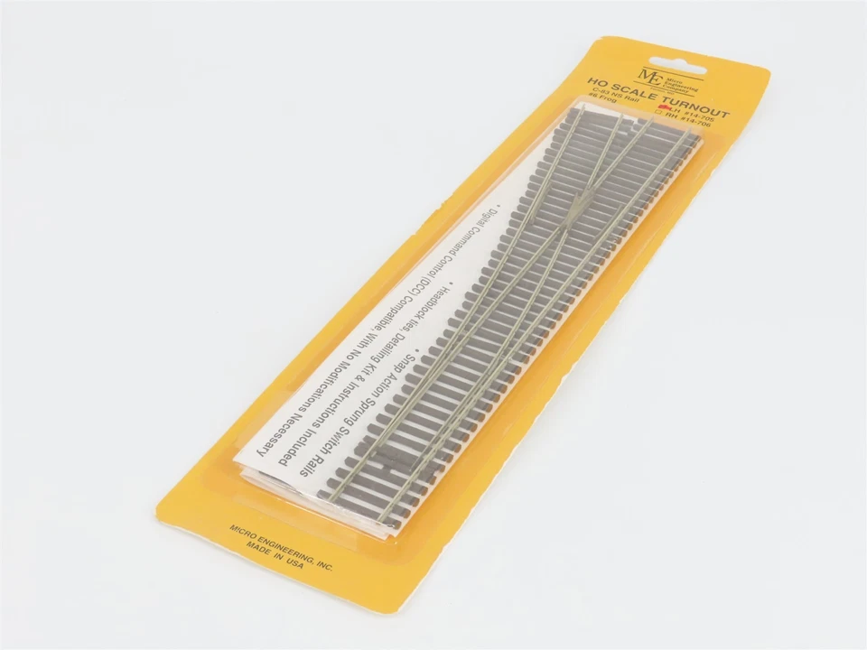 HO Scale Micro Engineering #14-705 Left Hand Turnout Track - Sealed  - Image 4 of 4
