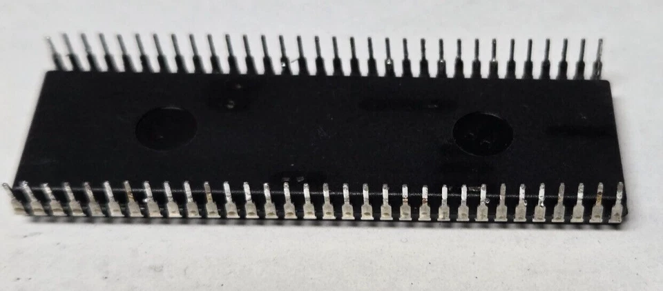 HD-11870NT HITACHI DIP-30 INTEGRATED CIRCUIT video processor, from VCR - Image 3 of 3