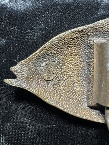 Fibbia cintura pescatore pesce funzionante ottone bergamotto vintage 1976 Darien Wisconsin - Foto 7 di 9