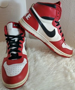 nike big nike high