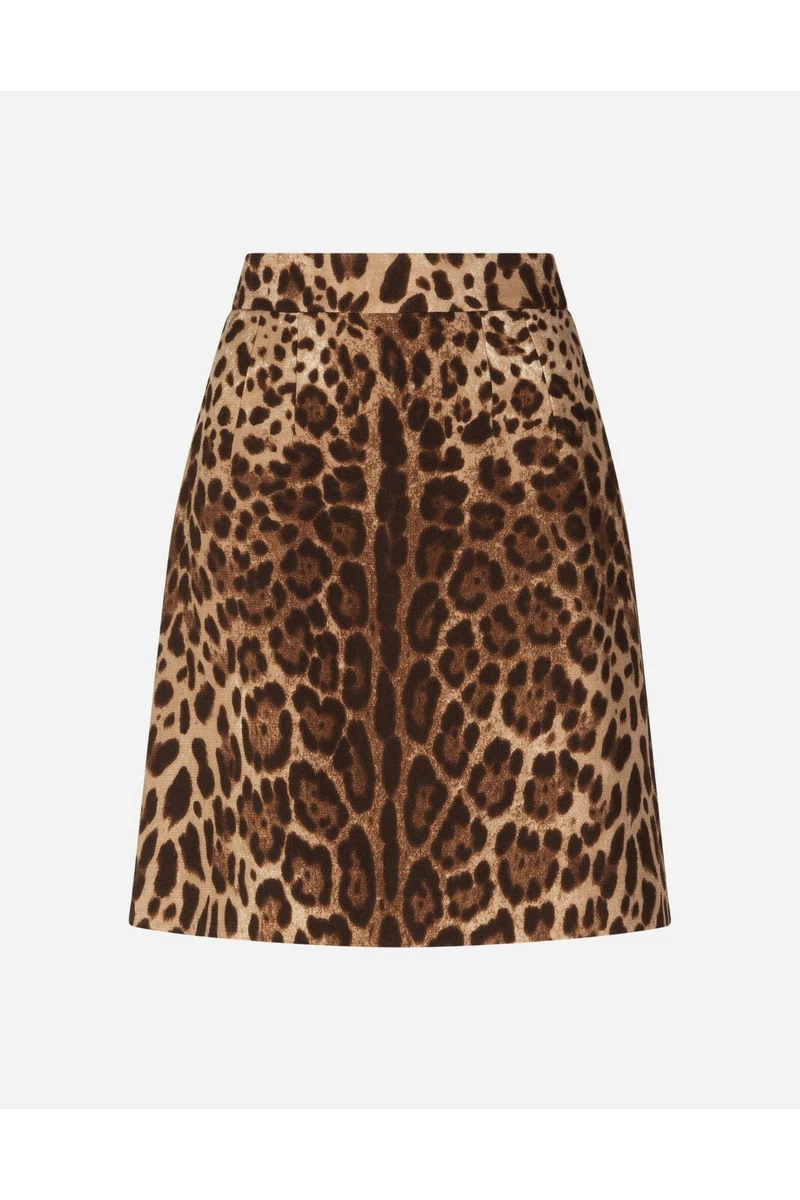 Leopard print top skirt iconic