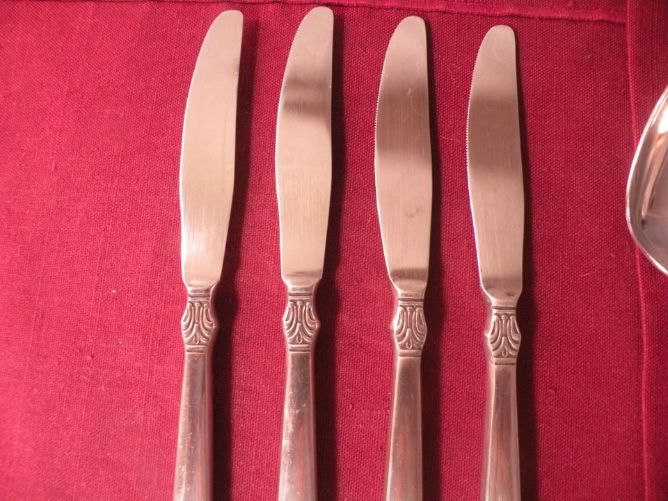 Set Of 20 Pieces Erika 1883 ROGERS Stainless Spoons Forks Knives Service For 4 - Image 2 of 4