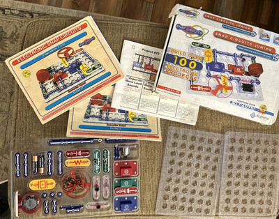 Elenco Snap Circuits Jr. SC-100 Electronic Discovery Educational Project Kit 
